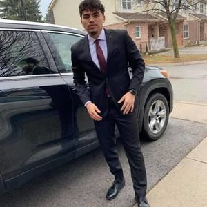 Meet your Posher, Erick